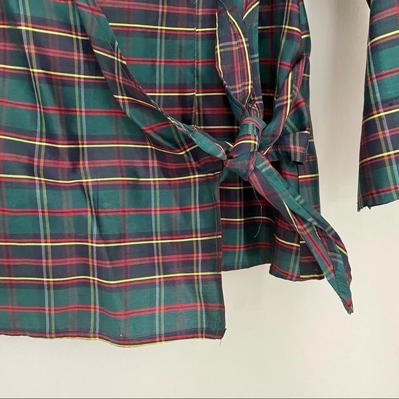 Vintage Anne Carson 100% Silk Wrap Top Holiday Green Red Gold Tartan Plaid - Picture 4 of 8